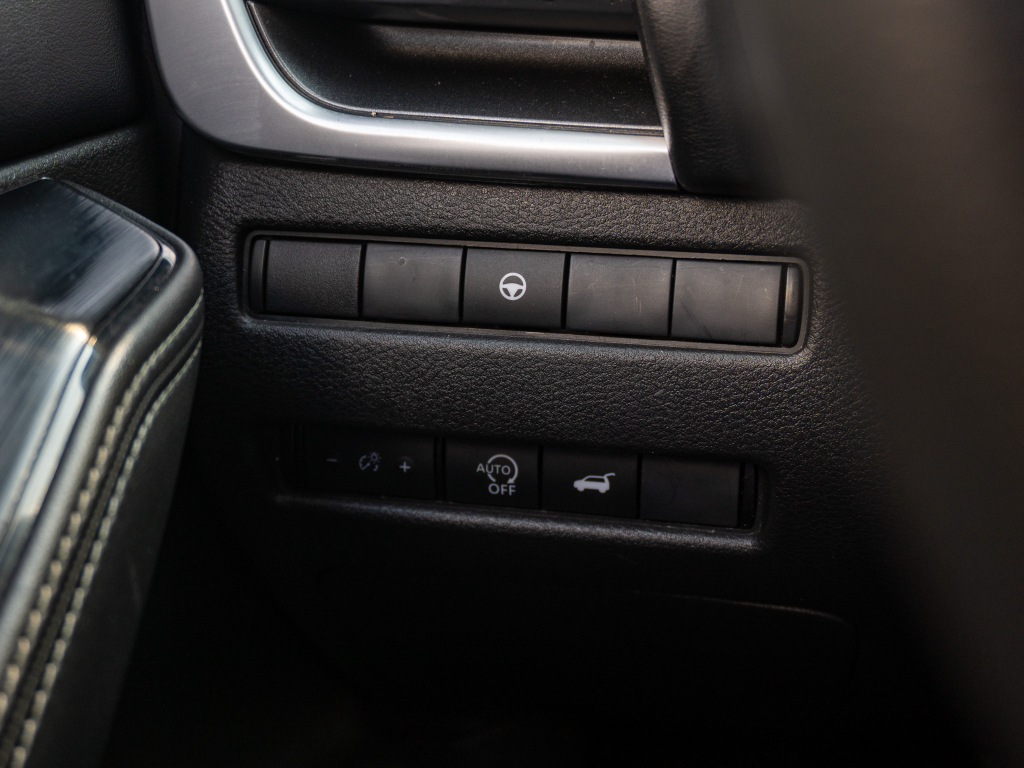 Used 2024 Nissan Rogue SUV