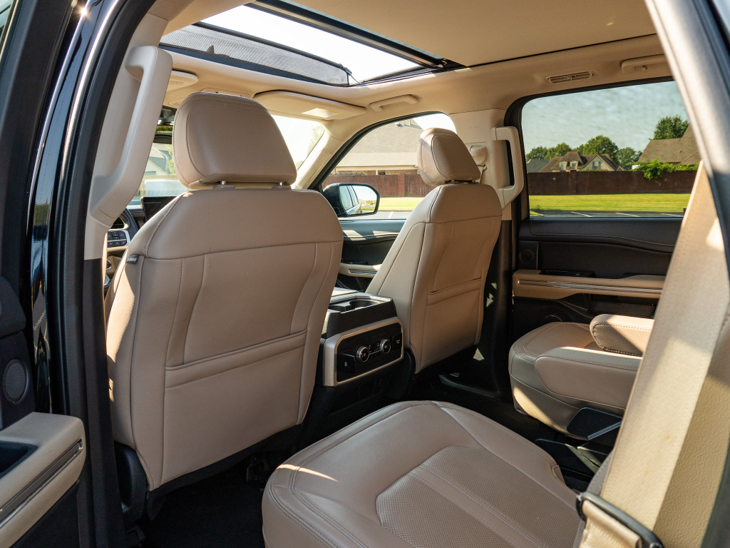 Used 2024 Ford Expedition SUV