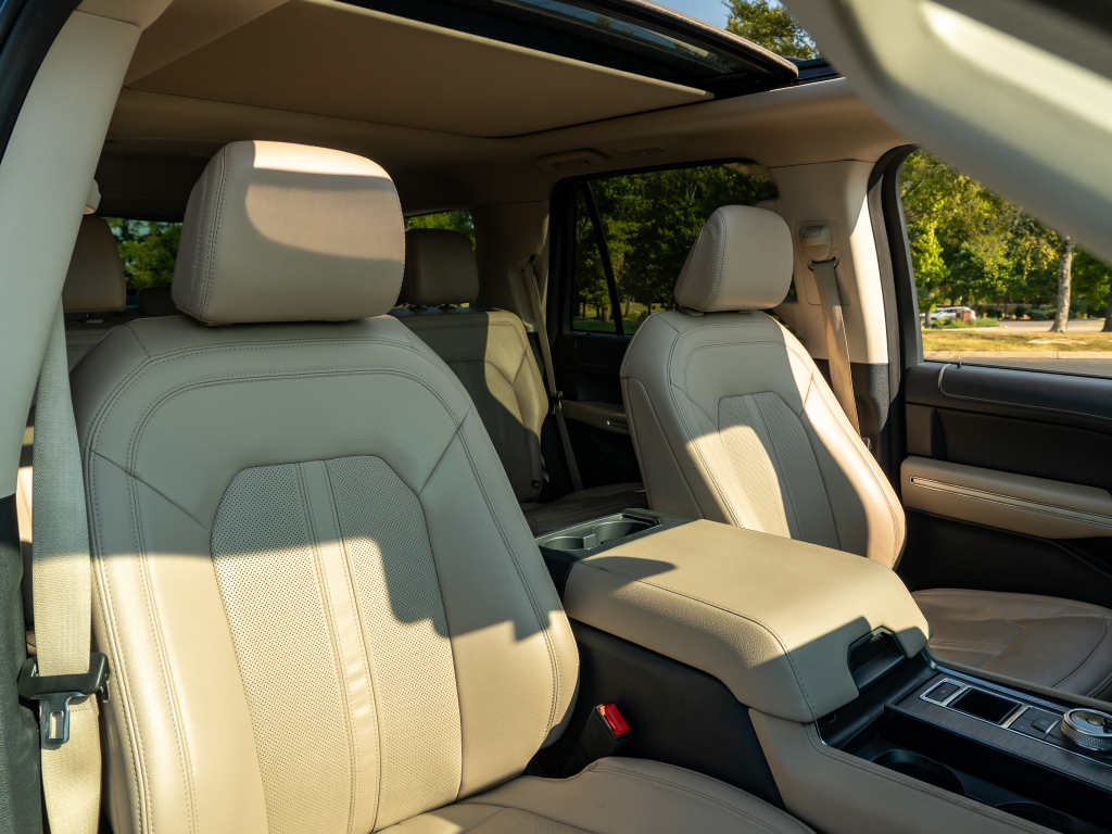 Used 2024 Ford Expedition SUV