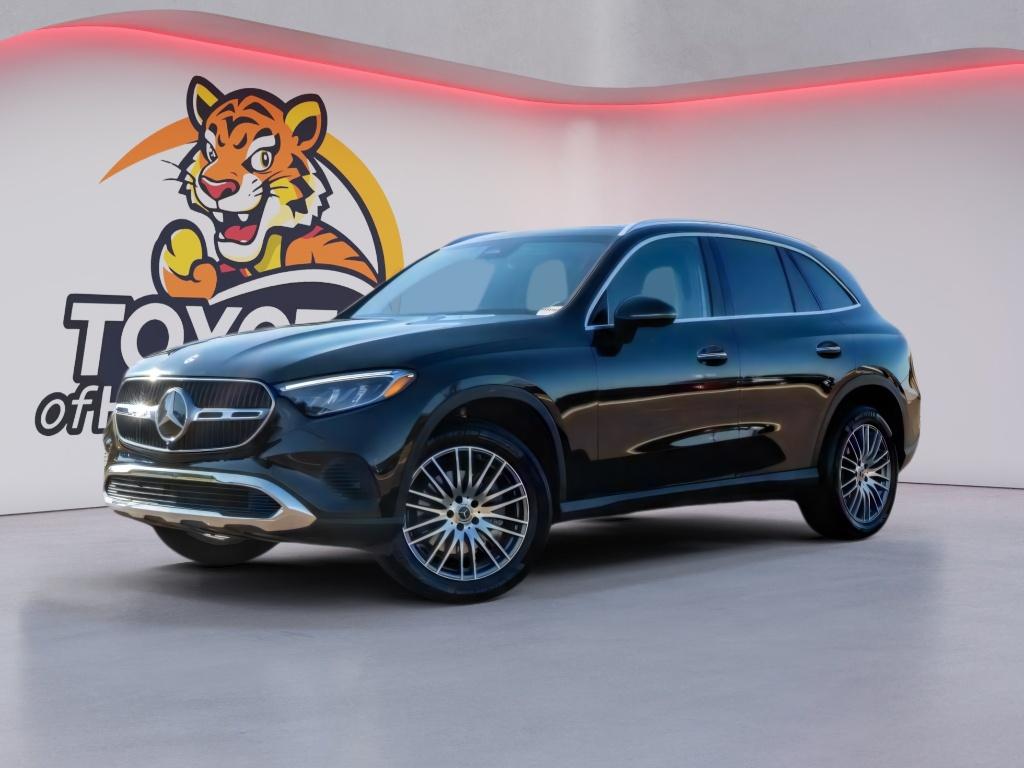 2024 Mercedes-Benz GLC GLC 300's photo