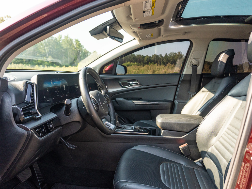 Used 2024 Kia Sportage SUV