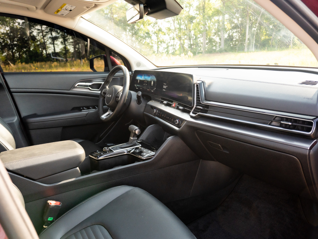 Used 2024 Kia Sportage SUV