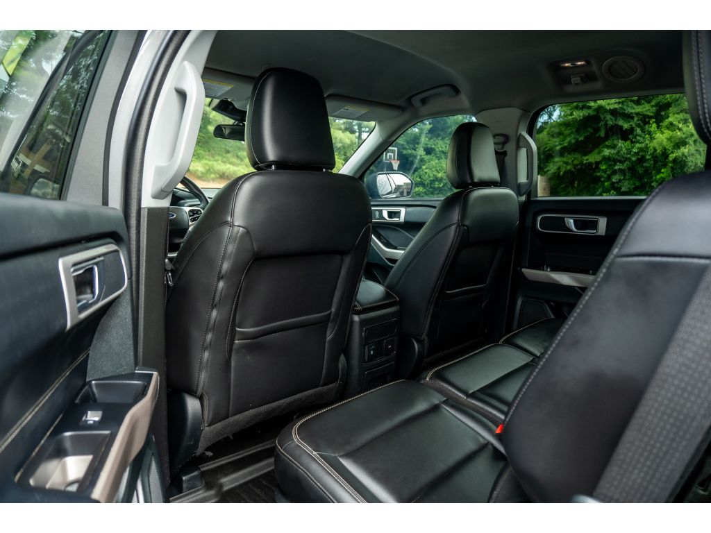 Used 2024 Ford Explorer SUV