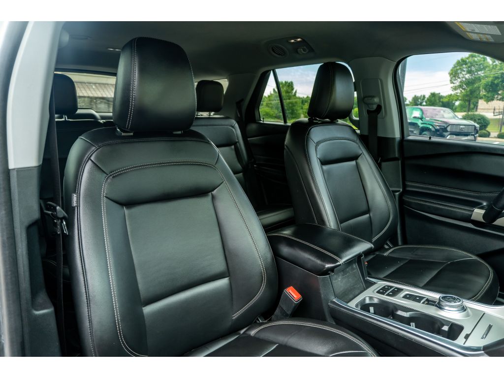 Used 2024 Ford Explorer SUV