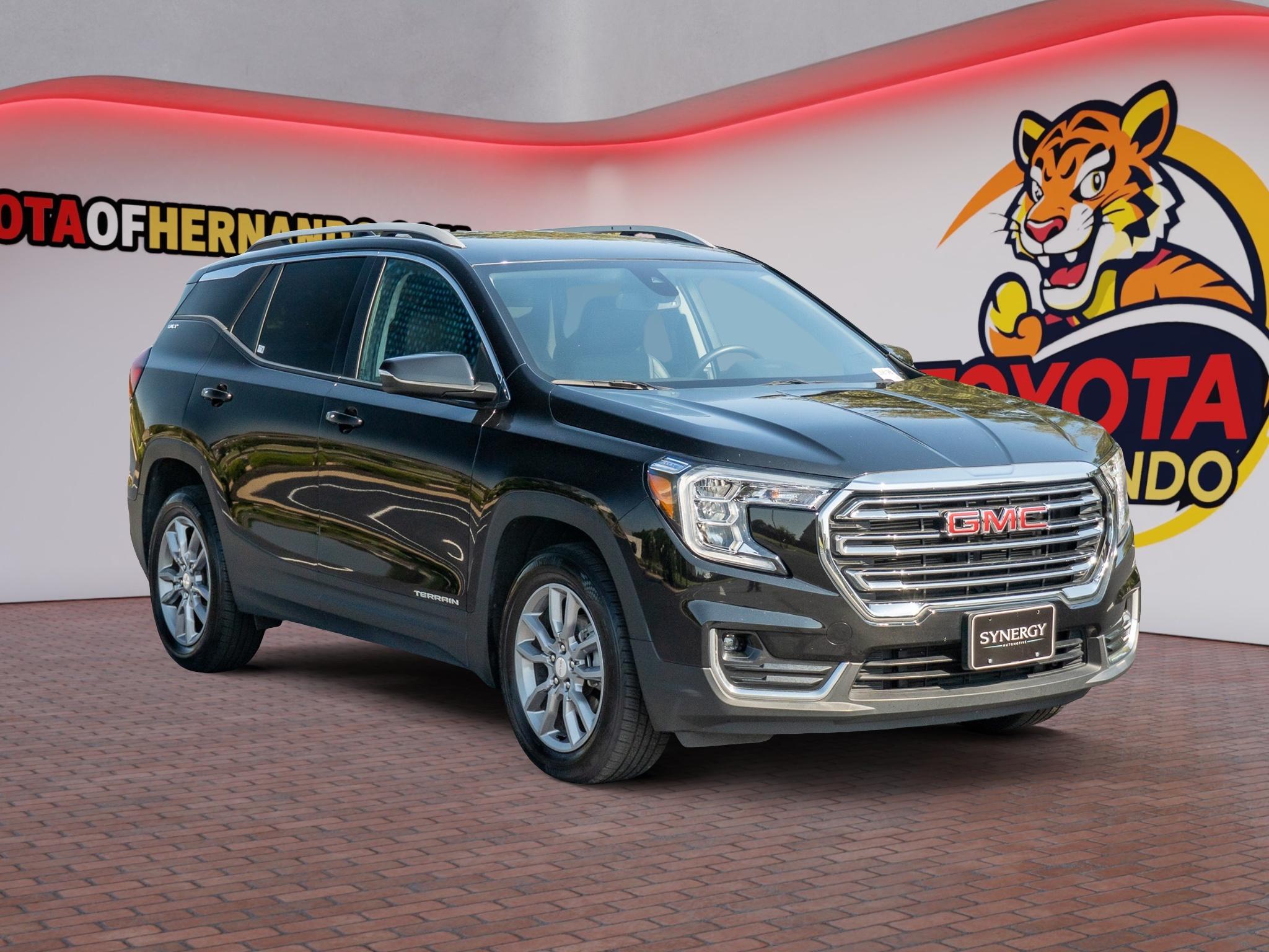 Used 2024 GMC Terrain SUV