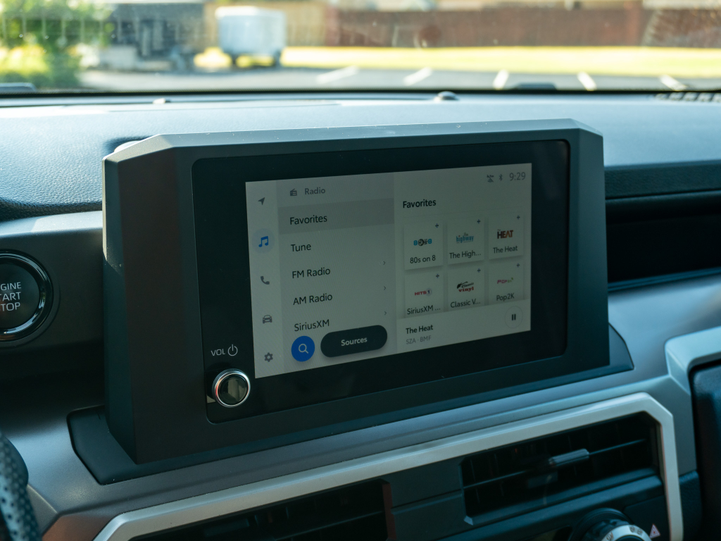 2024 Toyota Tacoma SR5 - Photo 21