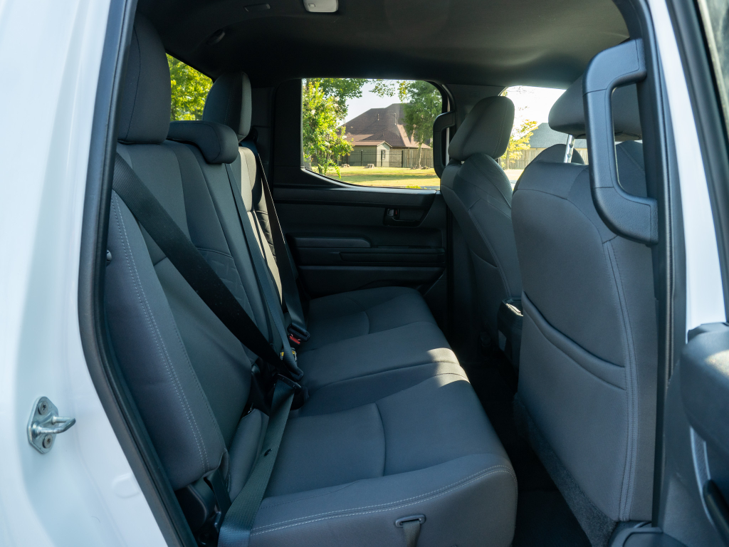 2024 Toyota Tacoma SR5 - Photo 15