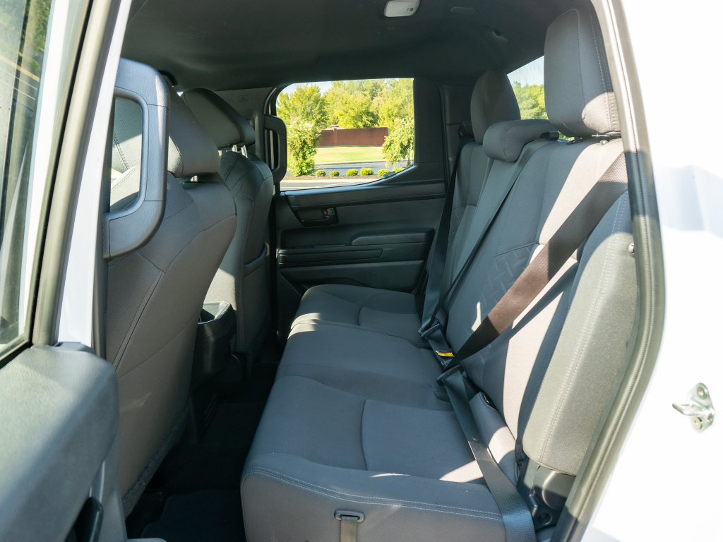 2024 Toyota Tacoma SR5 - Photo 13