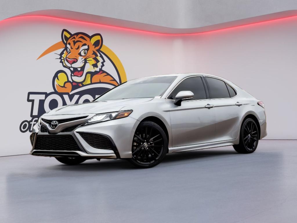 2024 Toyota Camry XSE's photo
