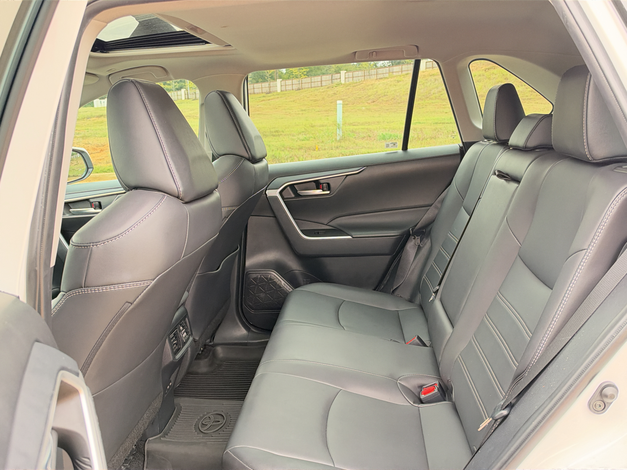 Used 2024 Toyota RAV4 SUV