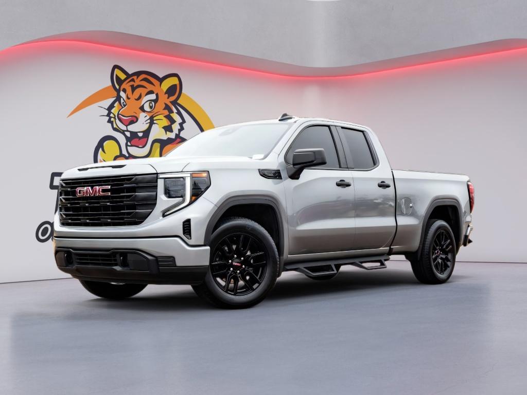 2024 GMC Sierra 1500 Pro's photo