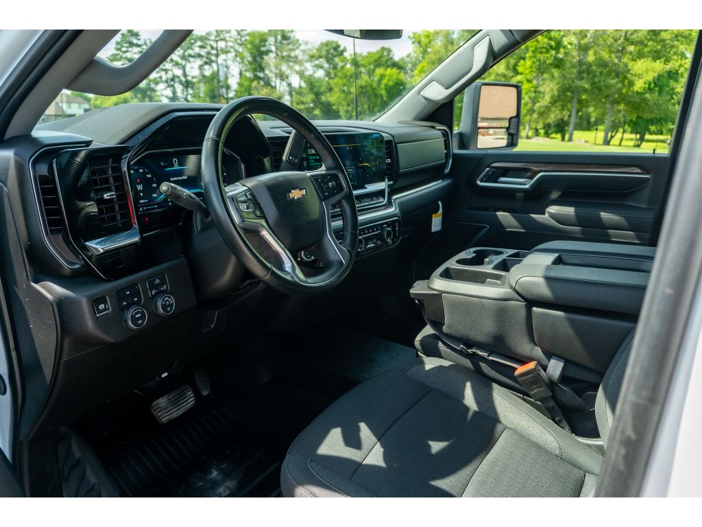 Used 2025 Chevrolet Silverado 2500HD Truck