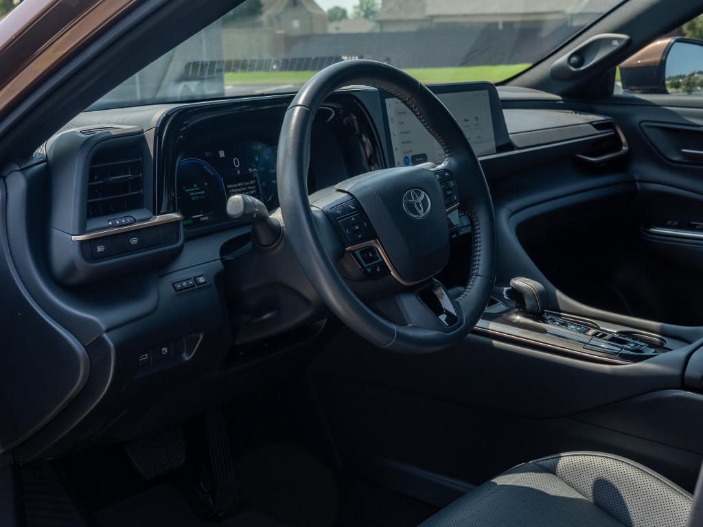 Used 2025 Toyota Crown Sedan