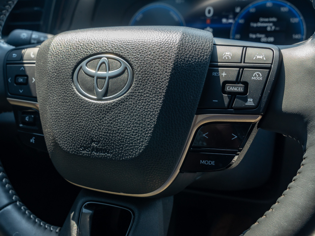 Used 2025 Toyota Crown Sedan