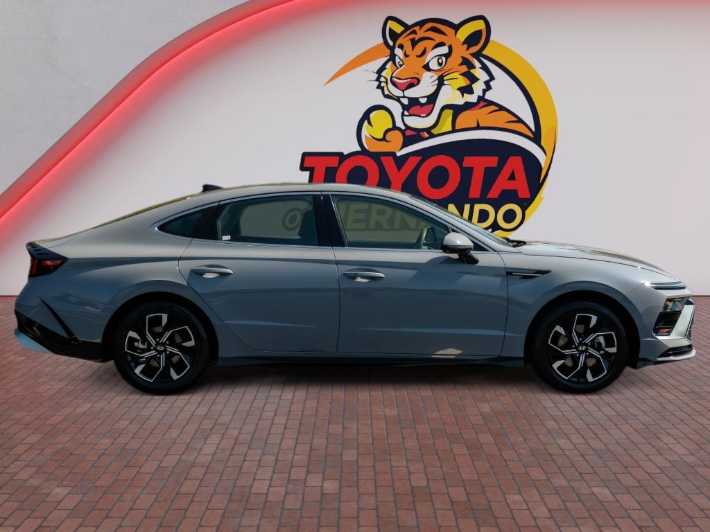 Used 2025 Hyundai Sonata Sedan