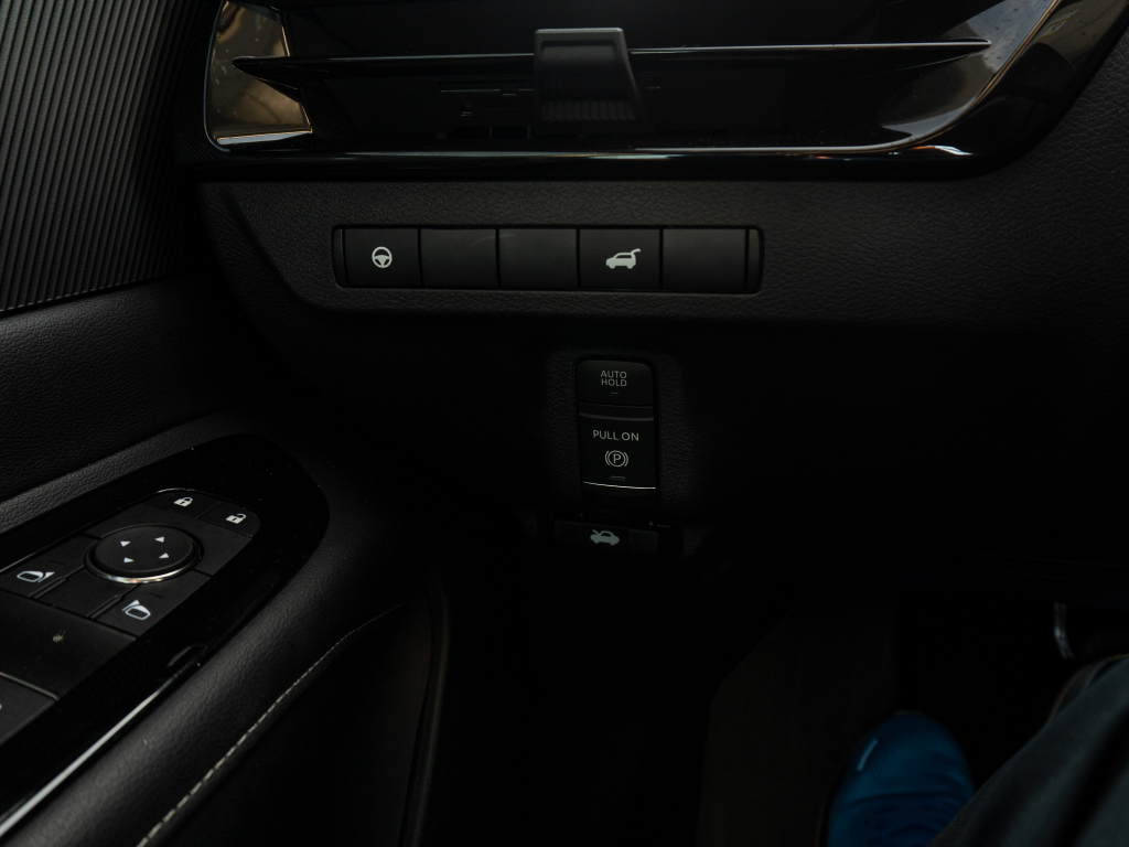 Used 2025 Nissan Murano SUV