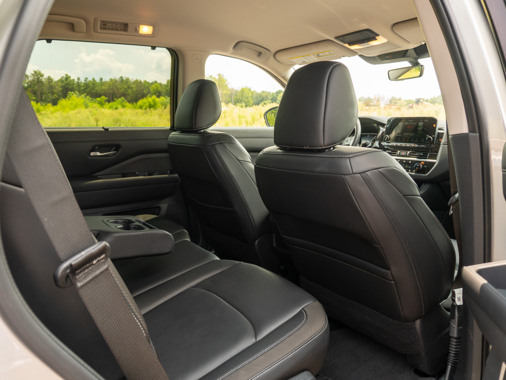 Used 2025 Nissan Pathfinder SUV