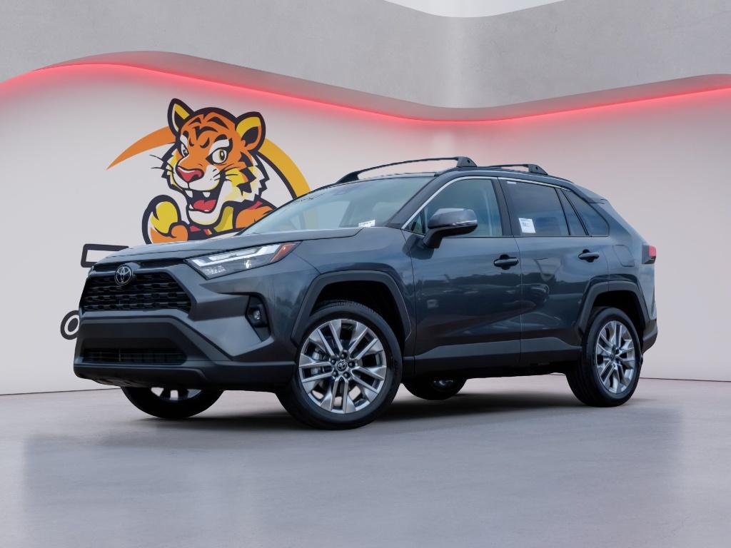 2025 Toyota RAV4 XLE Premium's photo