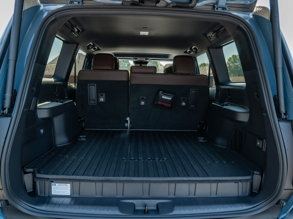 Used 2025 Toyota Land Cruiser SUV