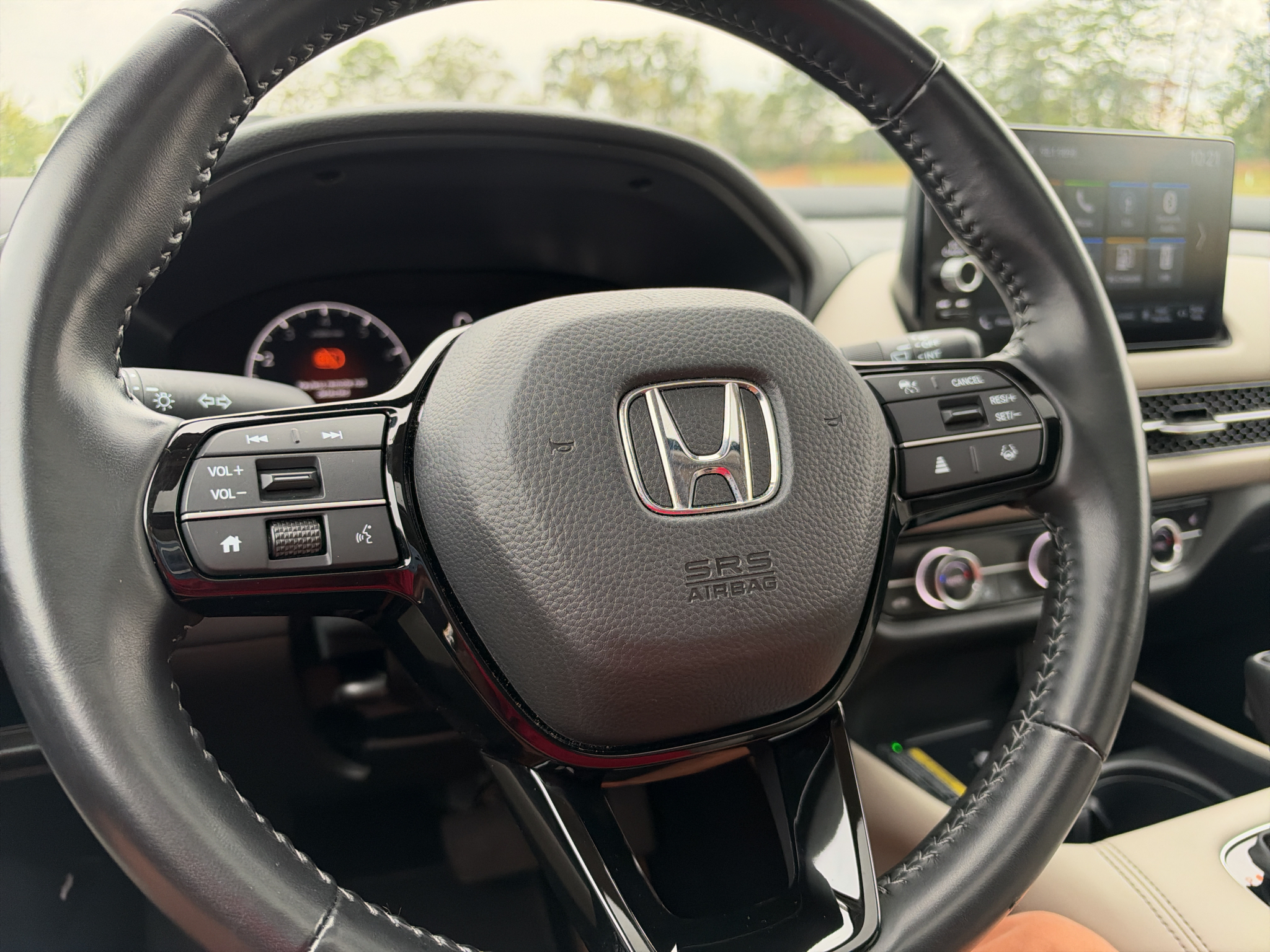 Used 2025 Honda HR-V SUV