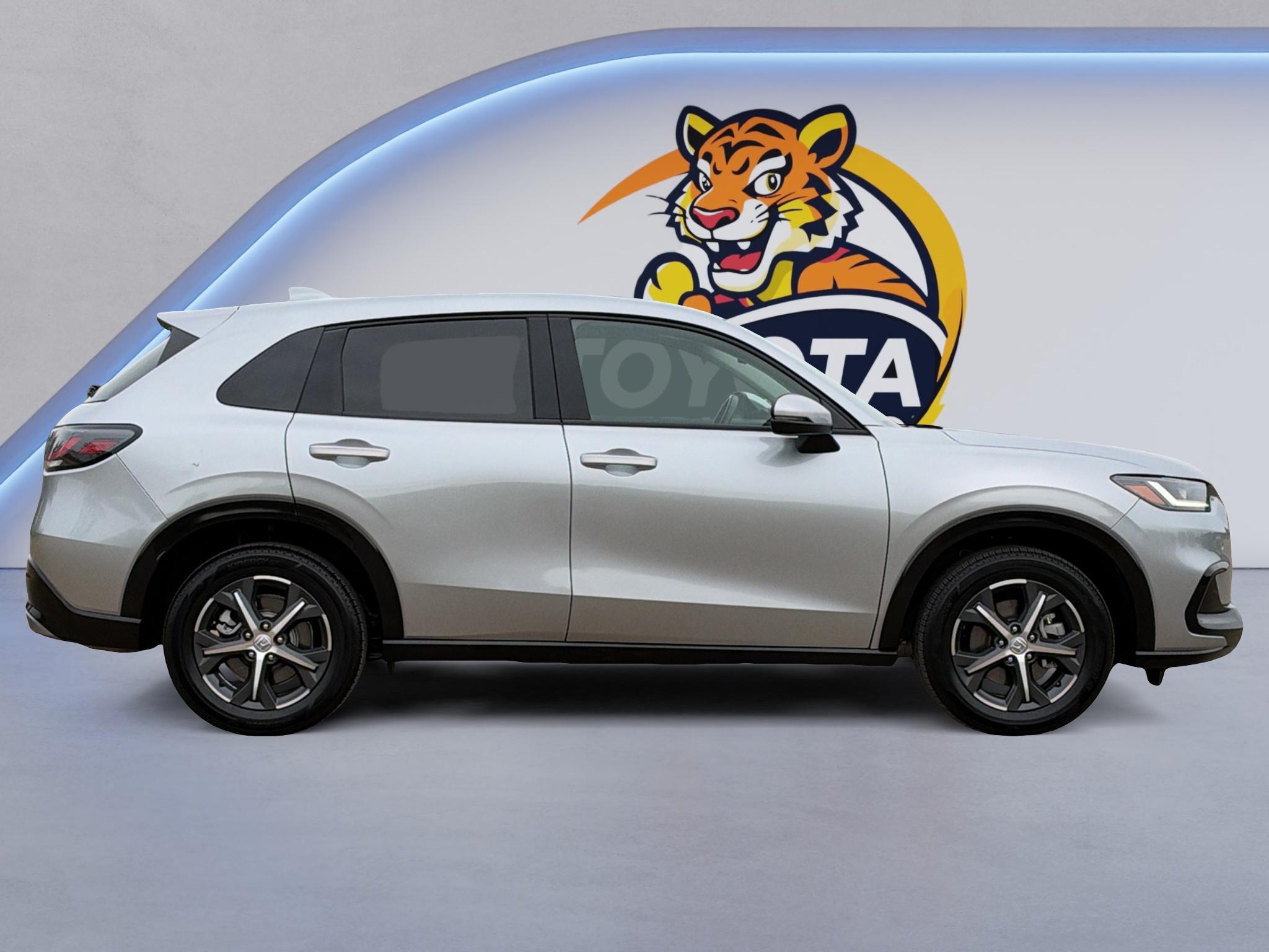 Used 2025 Honda HR-V SUV