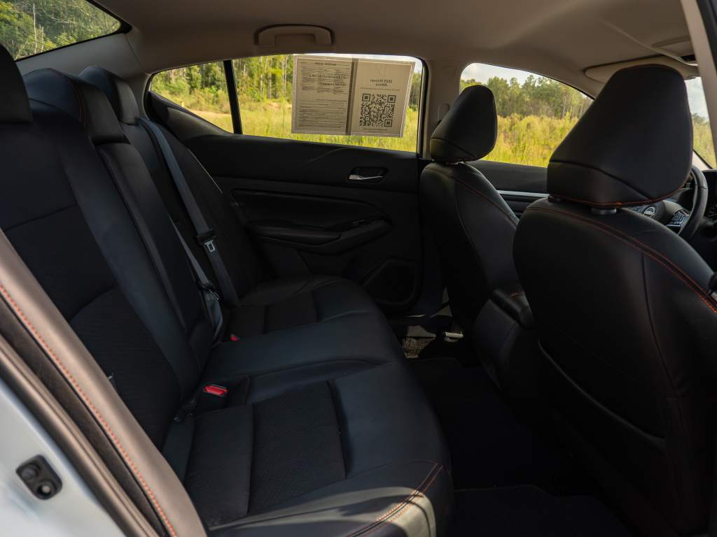 Used 2025 Nissan Altima Sedan