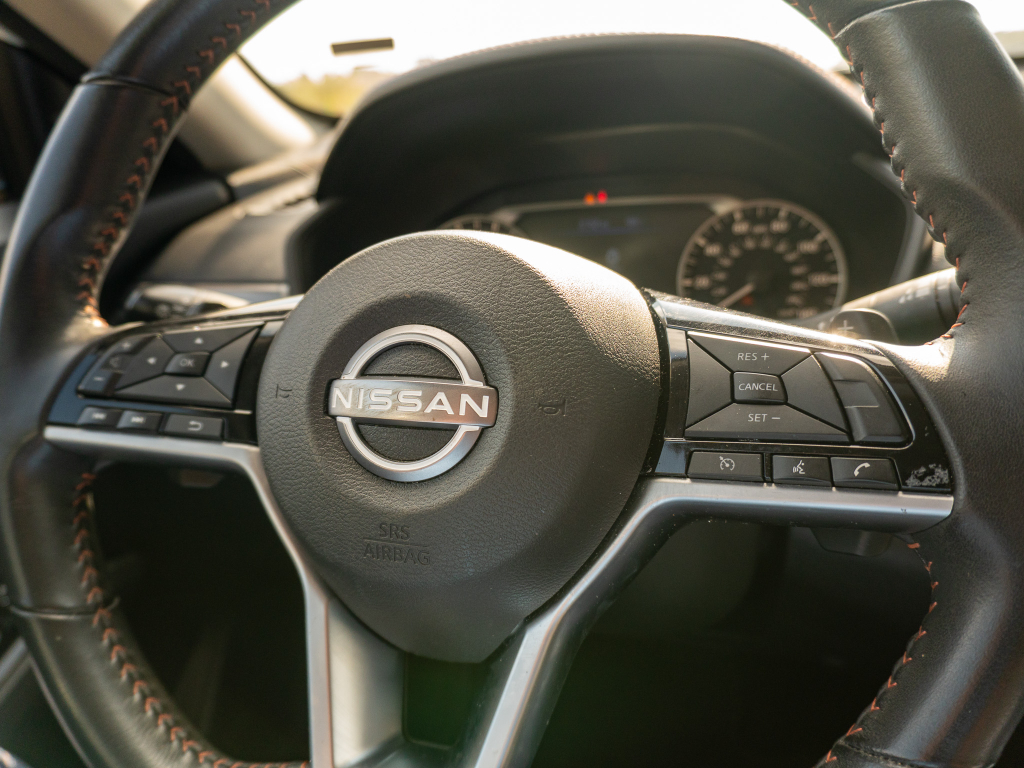 Used 2025 Nissan Altima Sedan