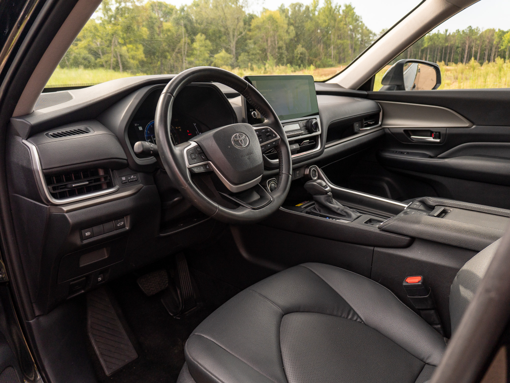 Used 2025 Toyota Grand Highlander SUV