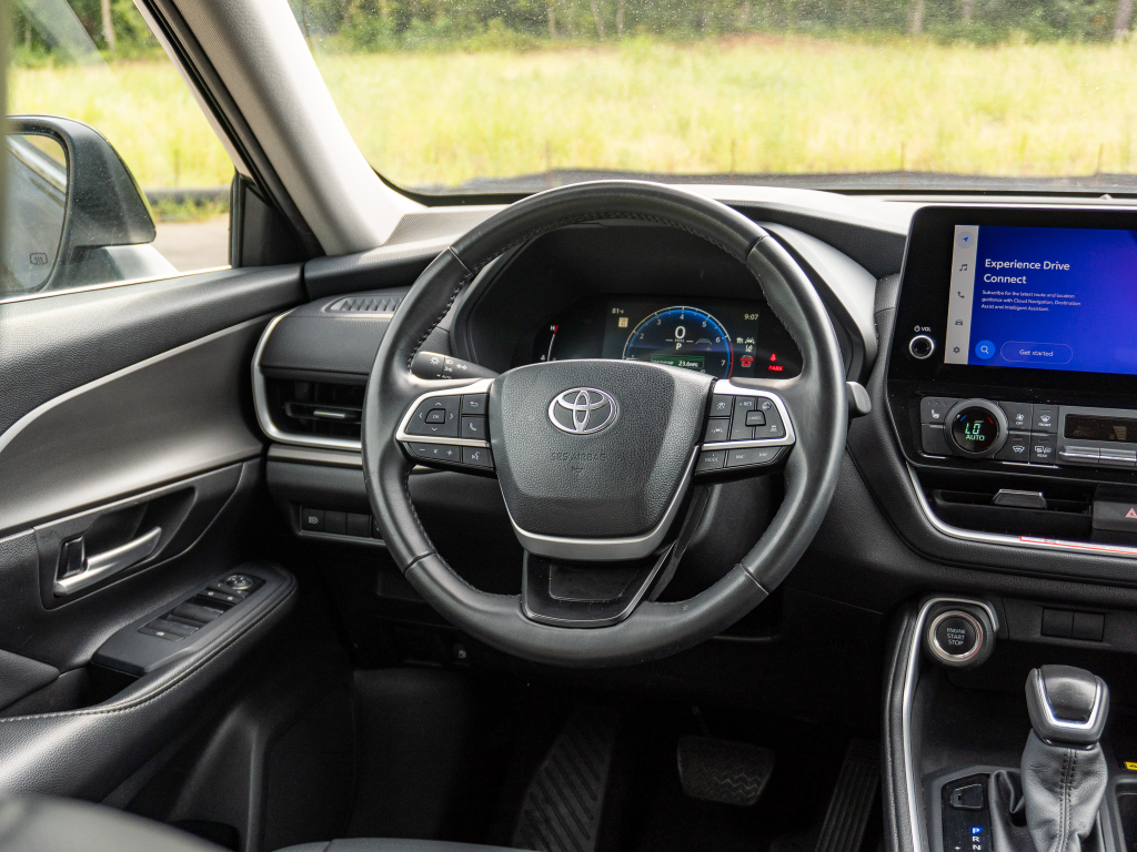 Used 2025 Toyota Grand Highlander SUV