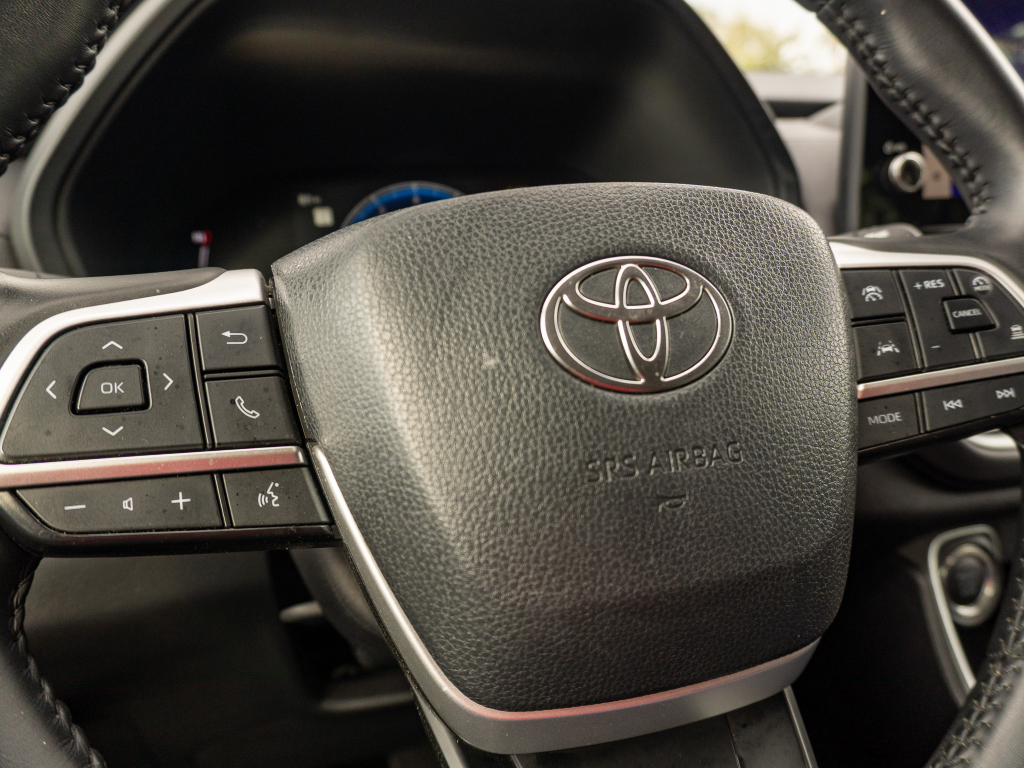 Used 2025 Toyota Grand Highlander SUV