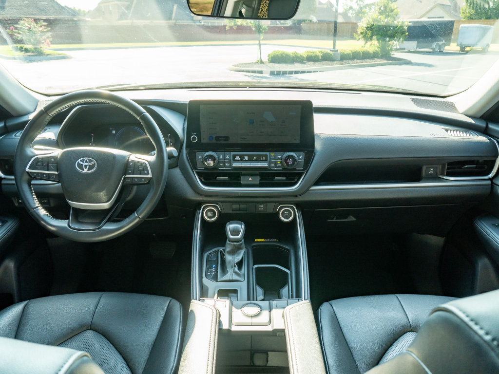 Used 2025 Toyota Grand Highlander SUV