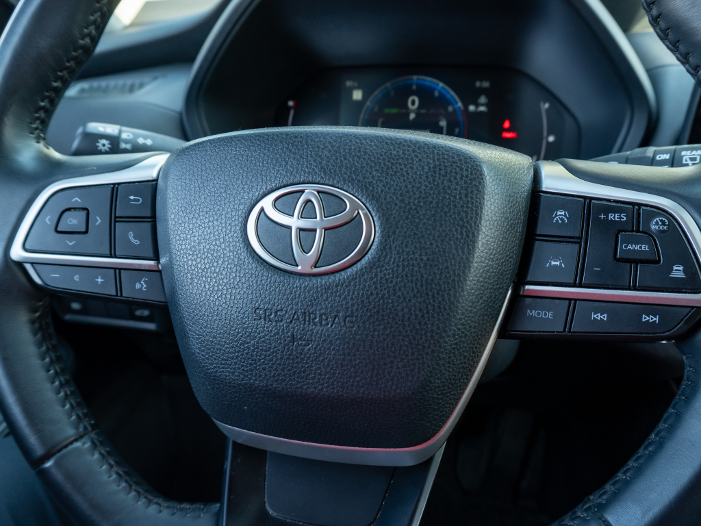Used 2025 Toyota Grand Highlander SUV