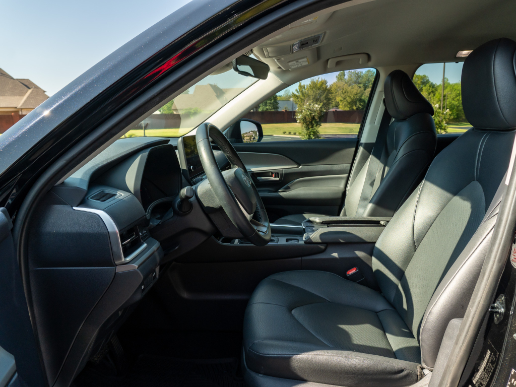 Used 2025 Toyota Grand Highlander SUV
