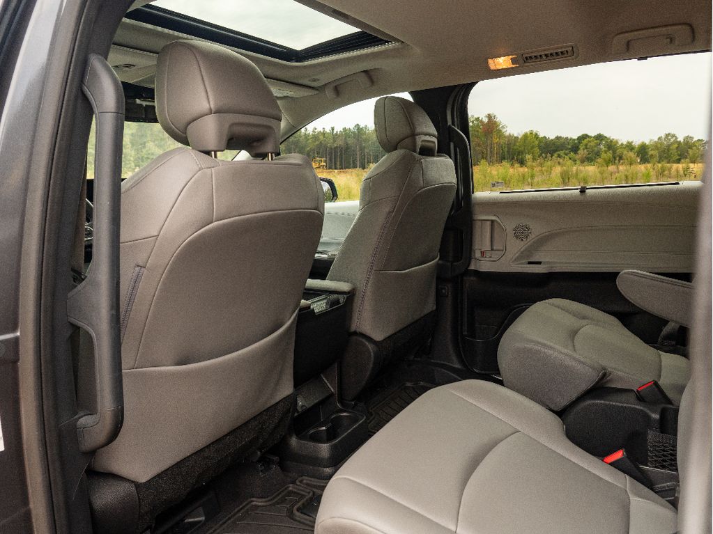 Used 2025 Toyota Sienna Van