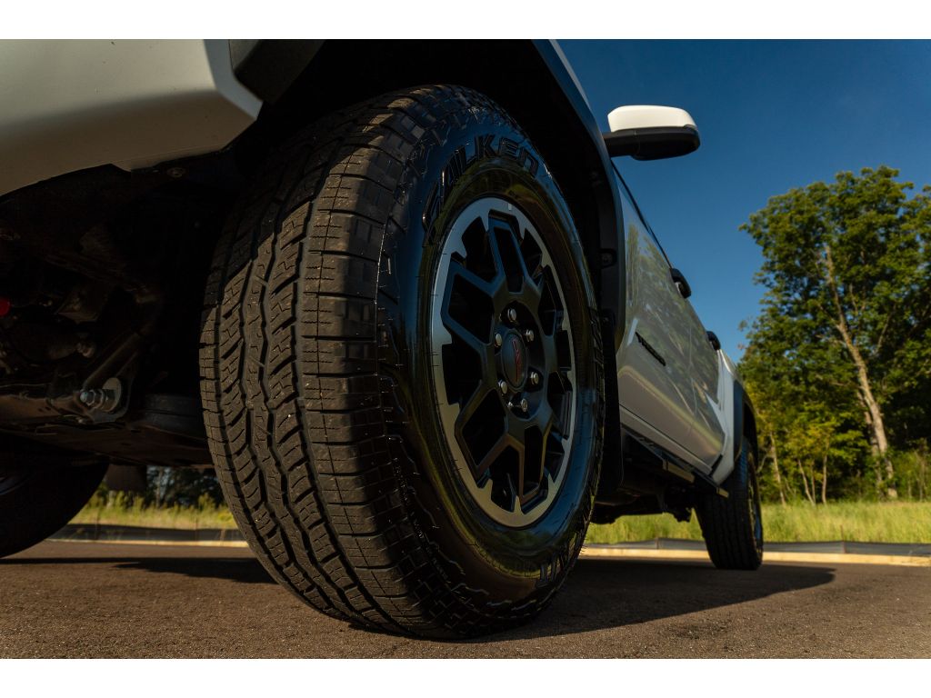 Used 2025 Toyota Tacoma Hybrid Truck