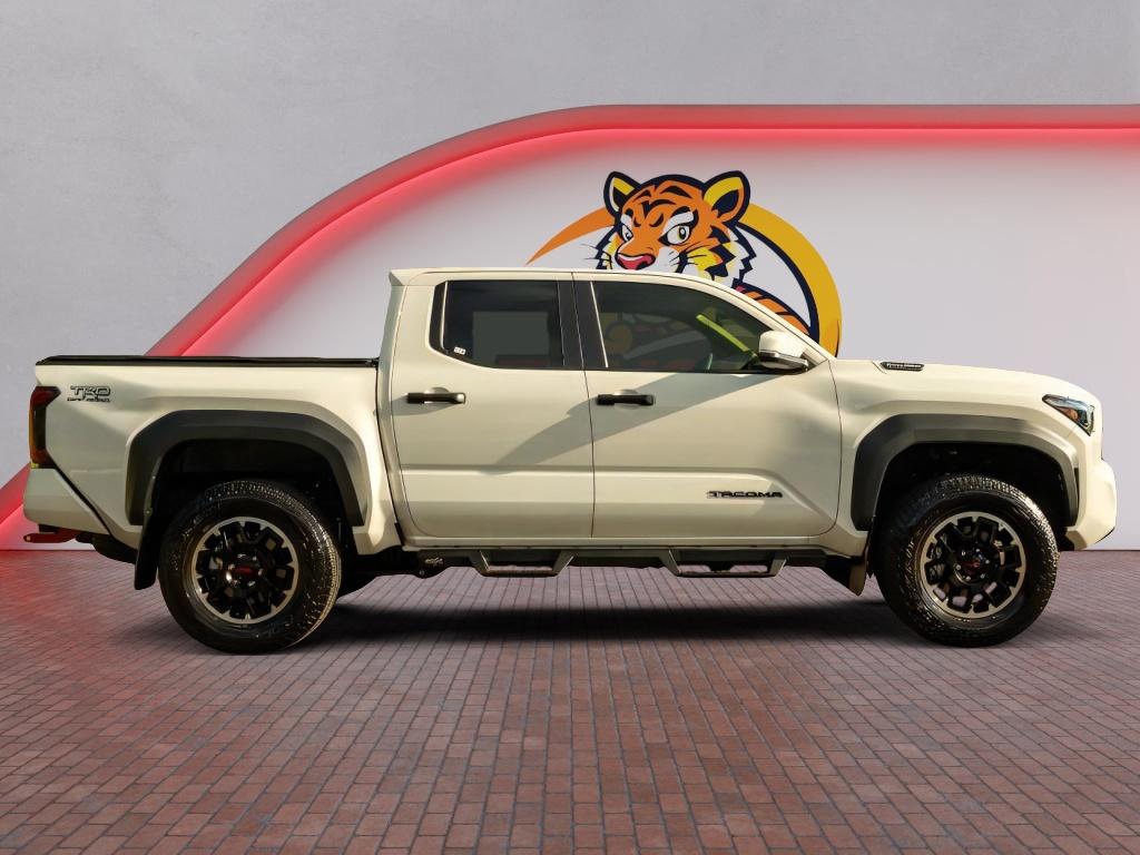 Used 2025 Toyota Tacoma Hybrid Truck
