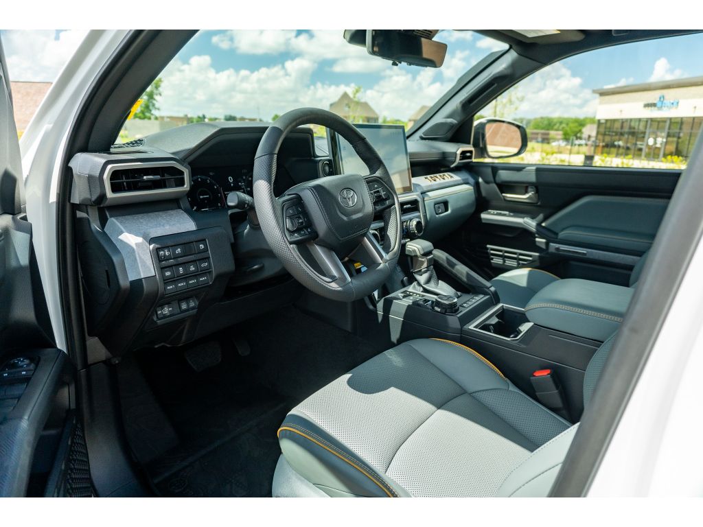 Used 2025 Toyota Tacoma Hybrid Truck
