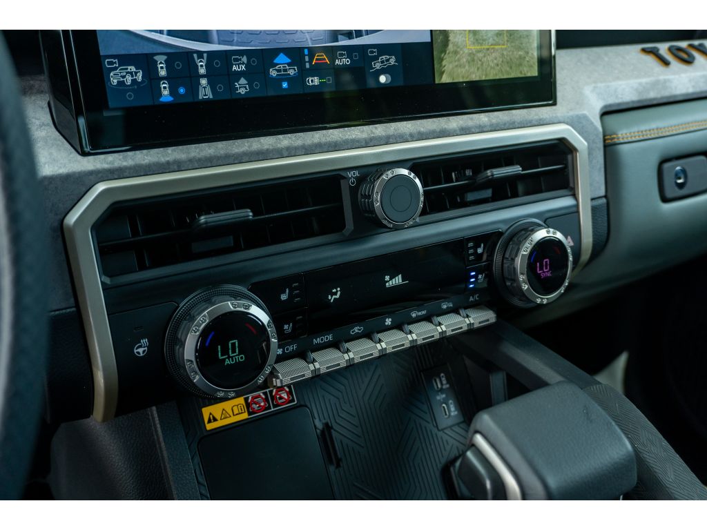 Used 2025 Toyota Tacoma Hybrid Truck
