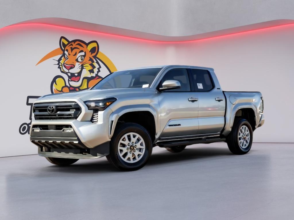2025 Toyota Tacoma SR5's photo