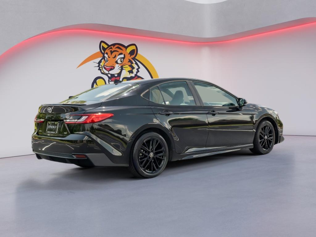 Used 2025 Toyota Camry Hybrid Sedan
