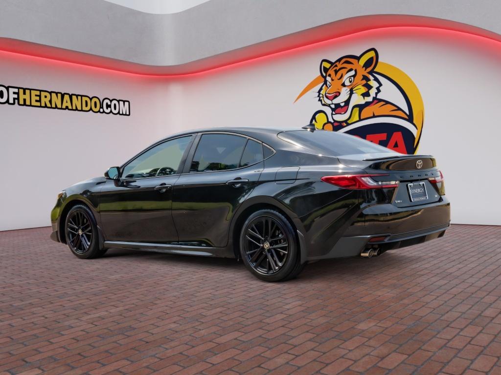 Used 2025 Toyota Camry Hybrid Sedan