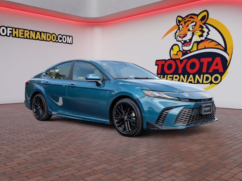 Used 2025 Toyota Camry Hybrid Sedan