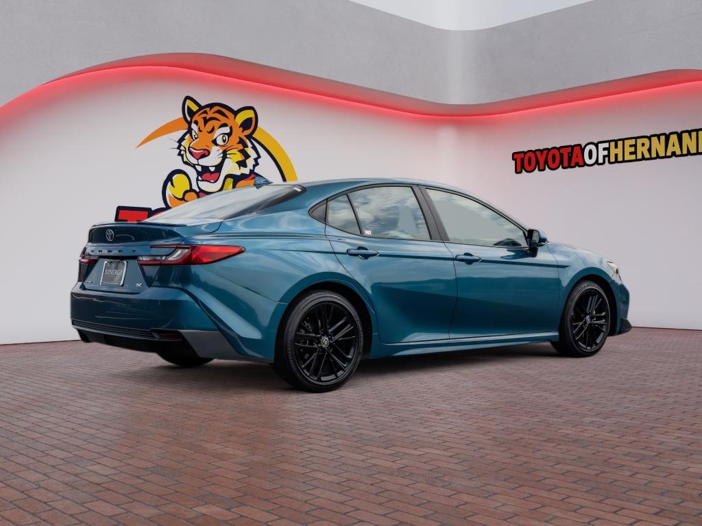Used 2025 Toyota Camry Hybrid Sedan