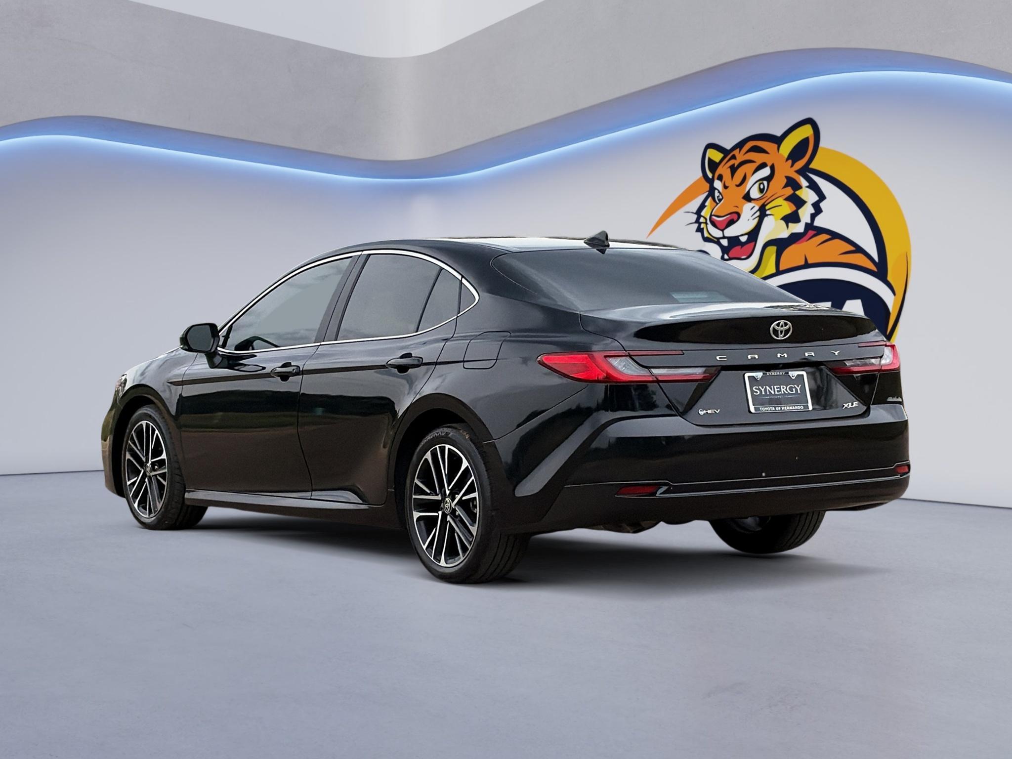 Used 2025 Toyota Camry Hybrid Sedan