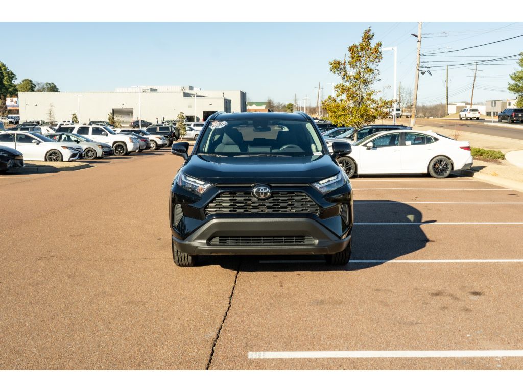 Used 2025 Toyota RAV4 XLE with VIN 4T3RWRFV6SU172982 for sale in Northfield, Minnesota