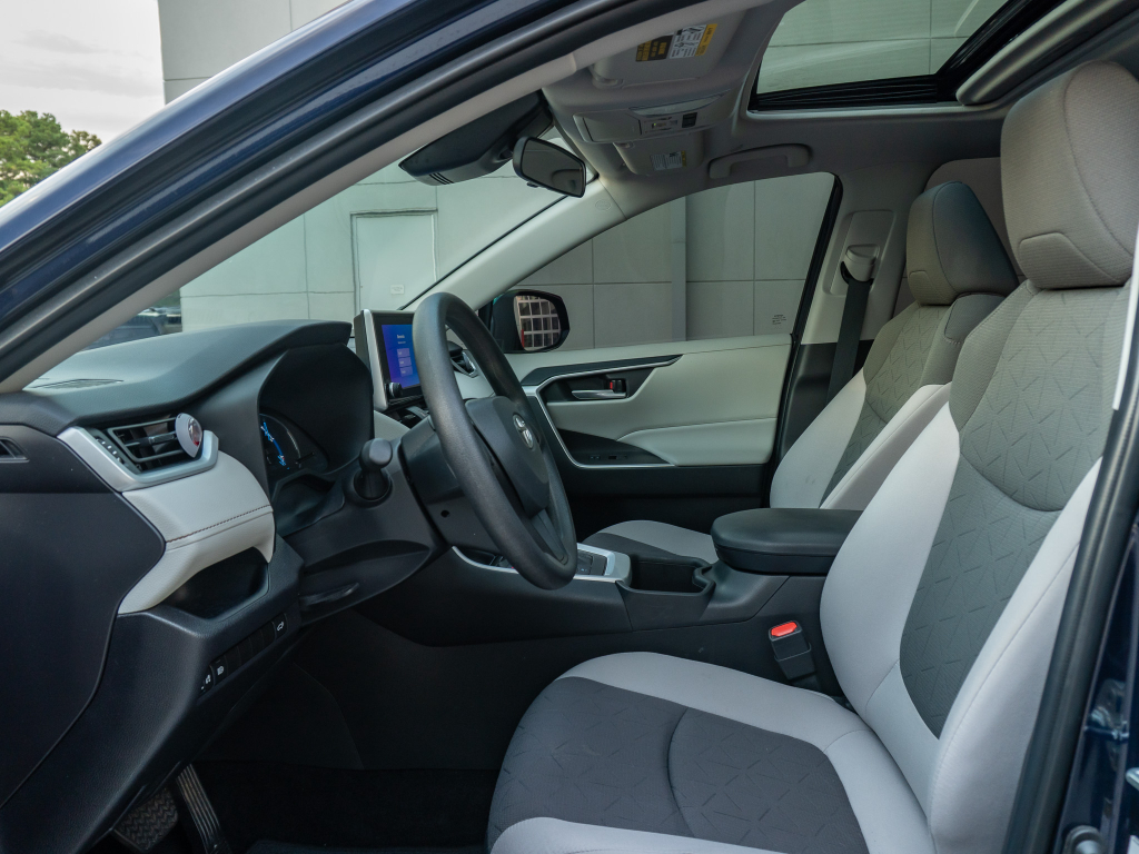 Used 2025 Toyota RAV4 Hybrid SUV