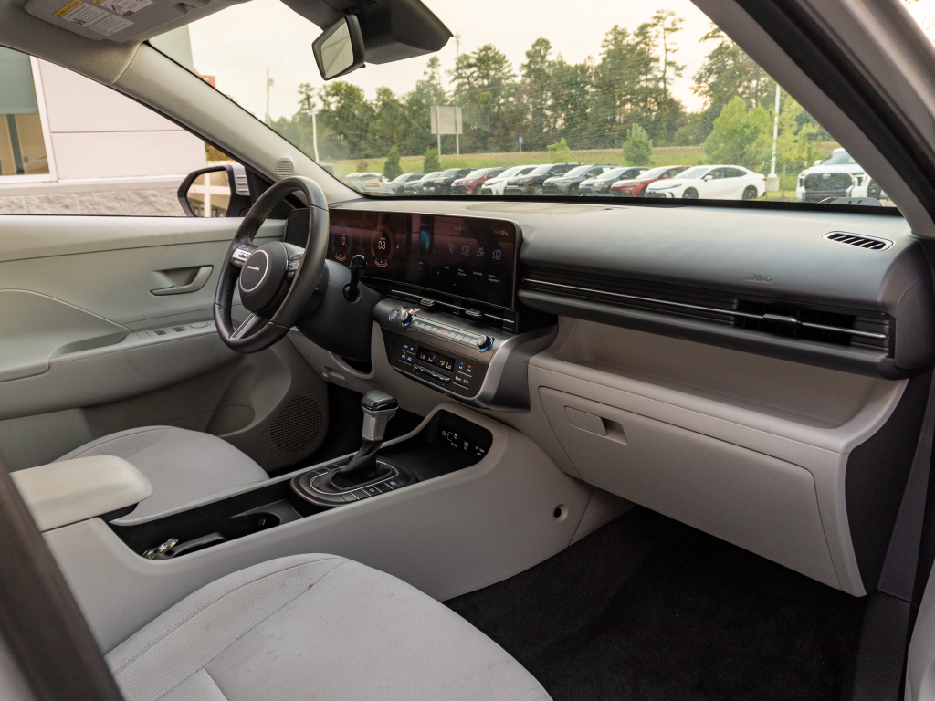 Used 2025 Hyundai Kona SUV
