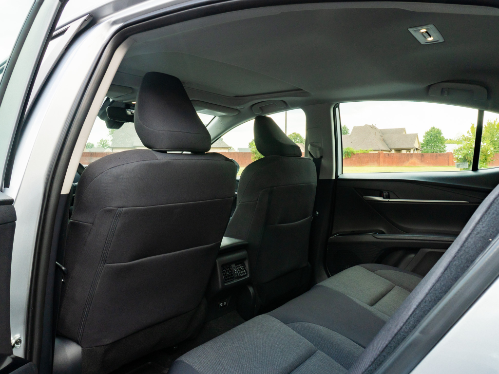 Used 2025 Toyota Camry Hybrid Sedan