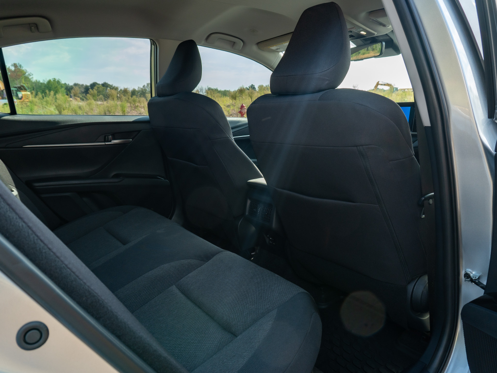 Used 2025 Toyota Camry Hybrid Sedan
