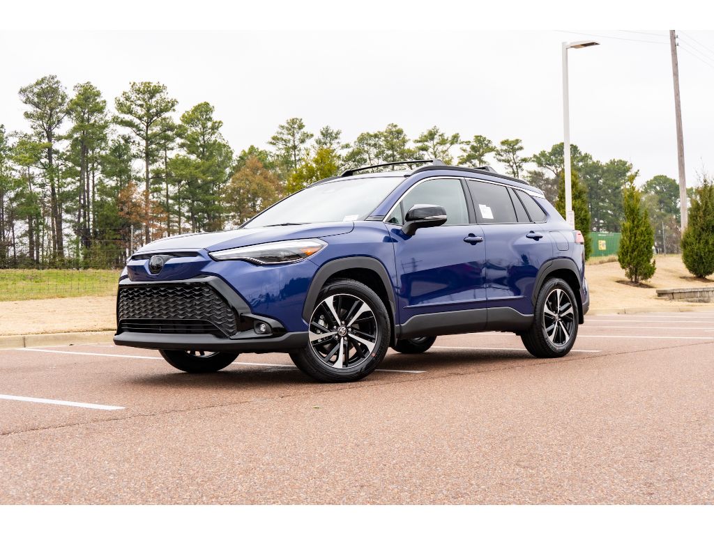 2025 Toyota Corolla Cross XSE's photo